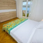 بيت للعطل House Marija